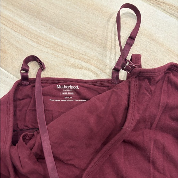 NWT motherhood maternity green nursing top size small - Picture 10 of 12